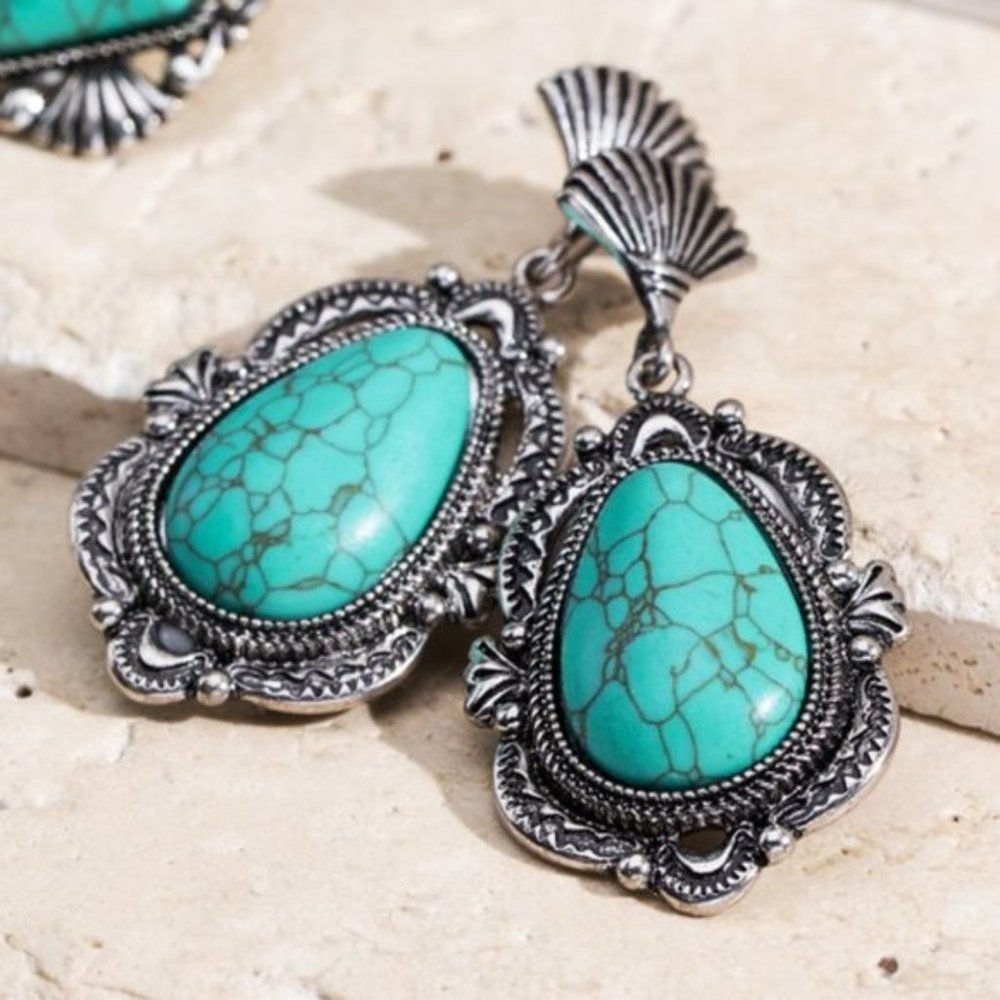 ❌SOLD❌🆕BOHEMIAN TEARDROP EARRINGS - Picture 1 of 3